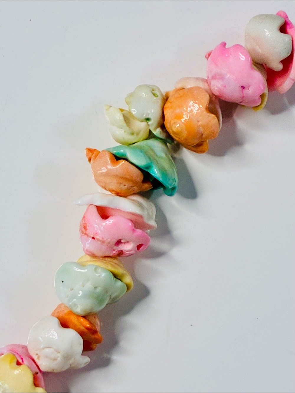 VTG Pastel Multicolor Shell Bead Necklace - ICE CREAM SCOOPS Women's Jewelry
